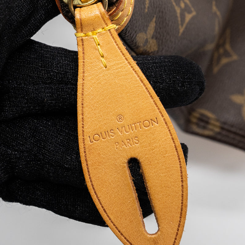 Louis Vuitton Zipper Tote bag monogram canvas GHW