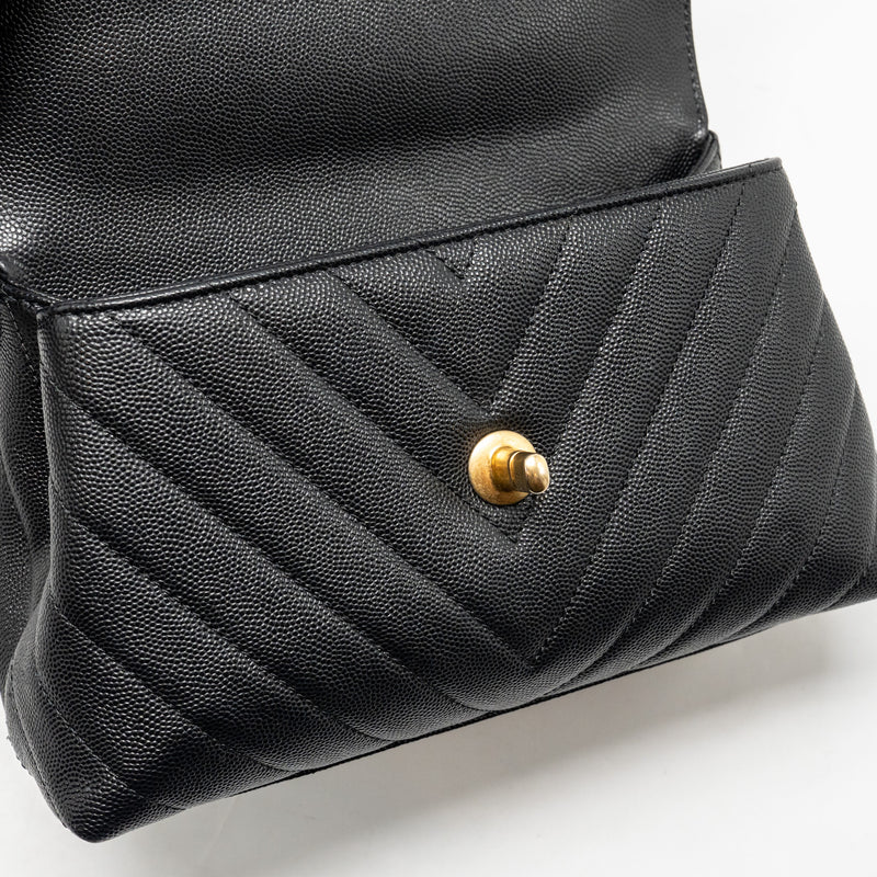 Chanel small coco handle with lizard embossed handle chevron caviar black GHW