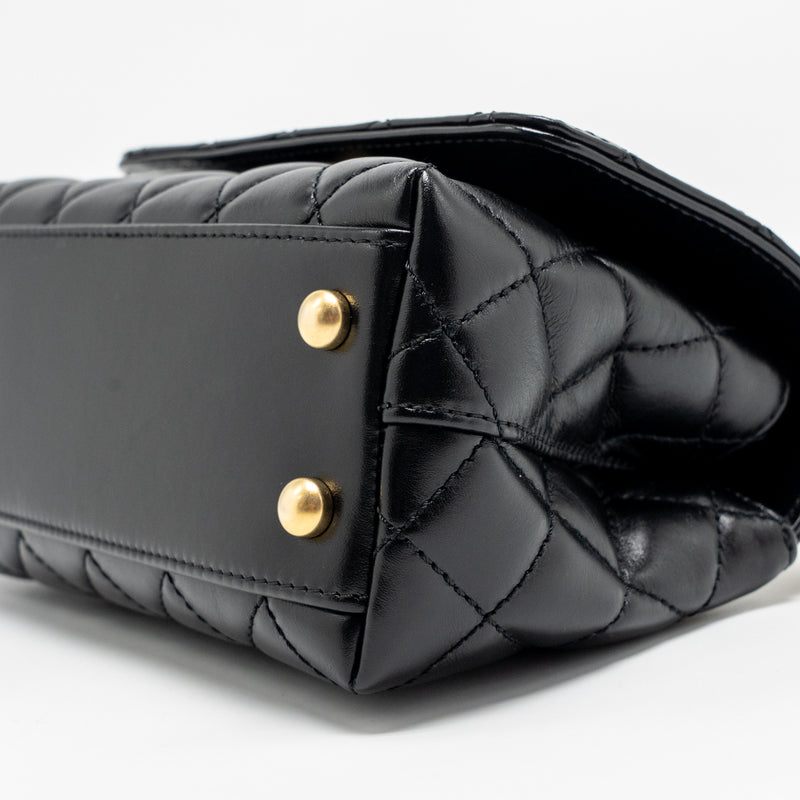 Chanel Detailed Metal Top Handle Mini Coco Handle Flap Bag Shiny Calfskin Black GHW (Microchip)