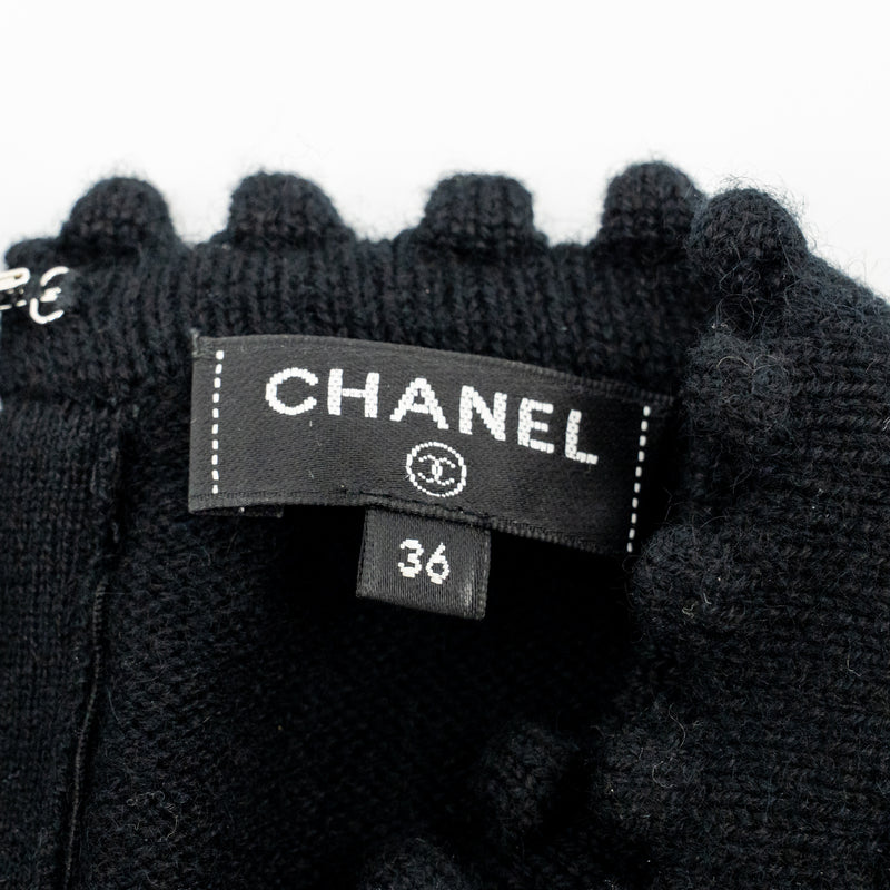 Chanel size 36 cashmere pullover black