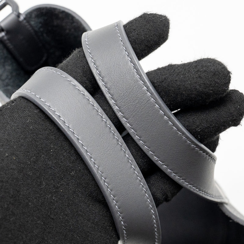Hermes In the Loop 18 Clemence / swift leather Artois with Artois hardware