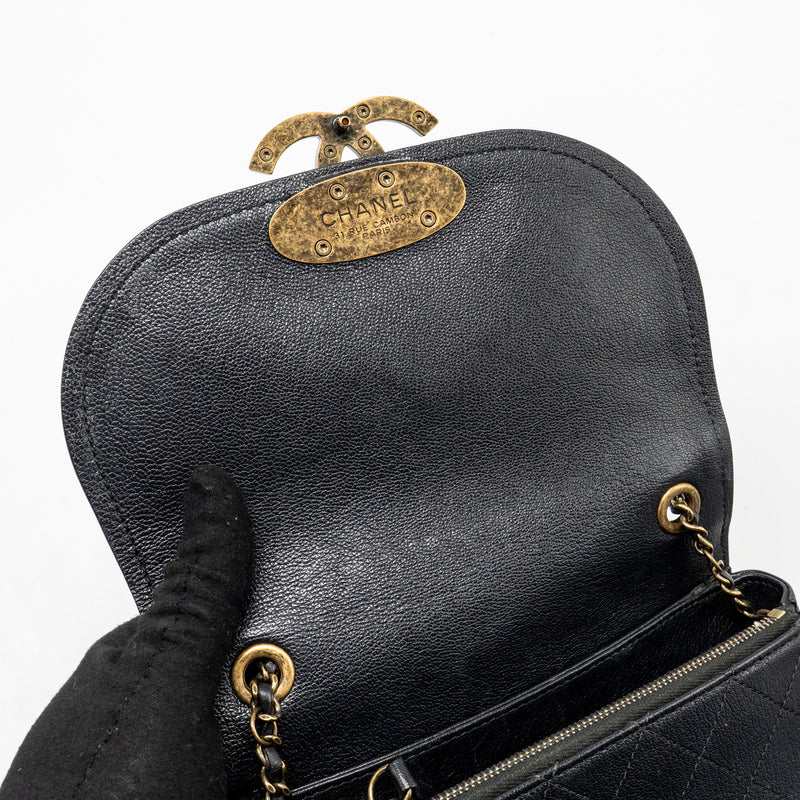 Chanel Small Coco Curve Flap Bag Shiny Goatskin/Calfskin Black GHW