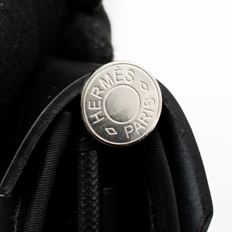 Hermes Herbag 31 Zip Bag Toile H Berline Canvas/Vache Hunter Black/Ecru SHW Stamp Z