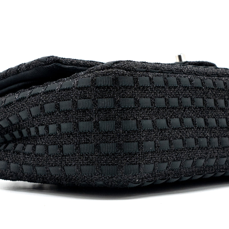 Chanel Medium Classic Double flap bag Tweed black SHW