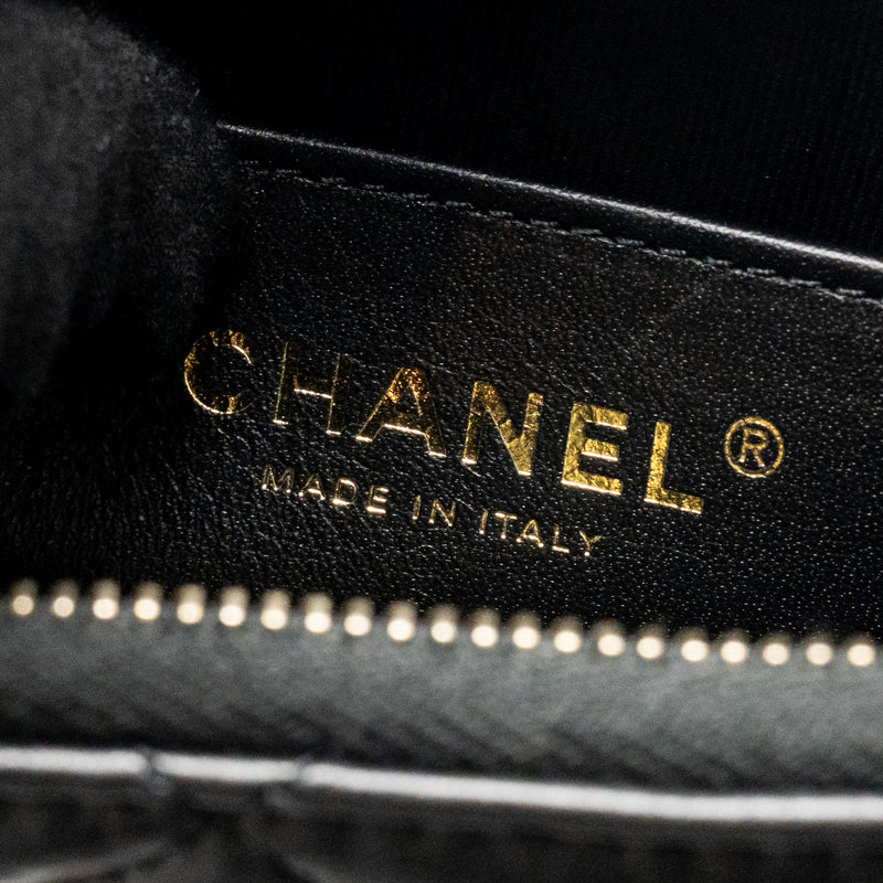 Chanel 23K 19 Hobo Shoulder Bag Calfskin Black GHW (Microchip)
