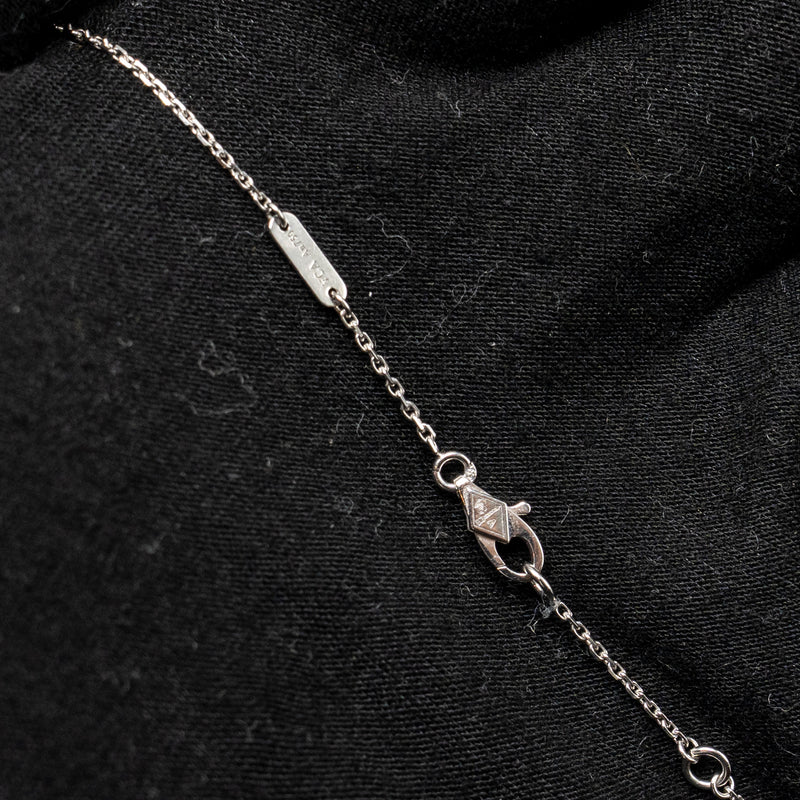 Van Cleef& Arpels Sweet Alhambra Pendant White Gold Diamonds