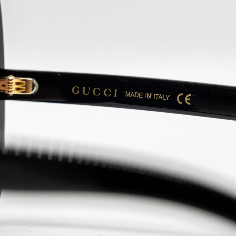 Gucci Sunglasses Multicolour (Sell In set)