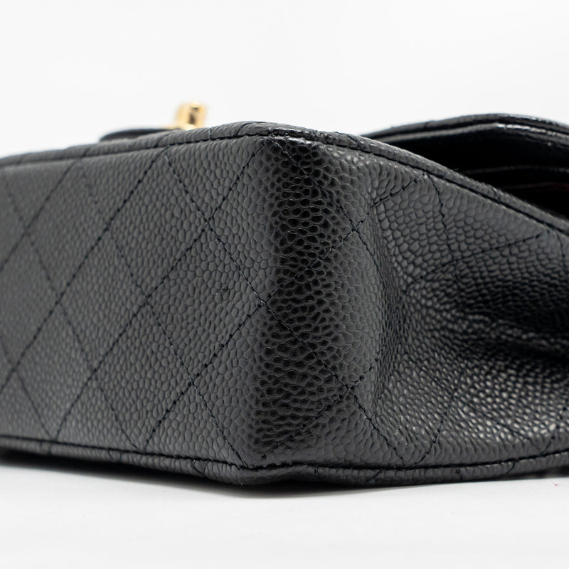 CHANEL Small Classic Double Flap Bag Caviar Black GHW (Microchip)