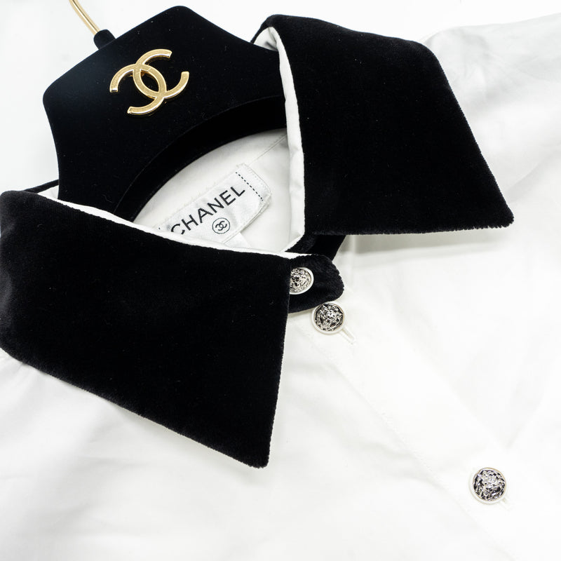 Chanel 22B Size 38 Blouse Shirt Cotton/ Silk White / Black