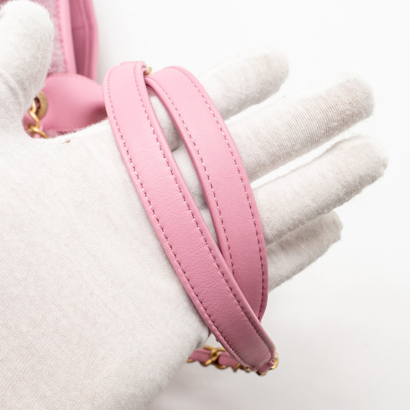 Chanel 22a Deauville Tote Shearling Lambskin Pink GHW (microchip)
