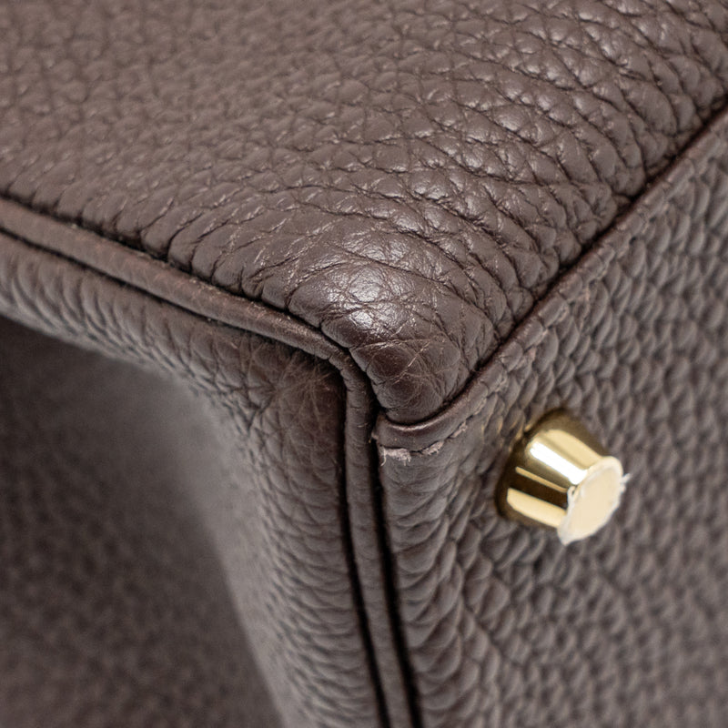 Hermes Kelly 28 Togo Chocolate GHW Stamp Y