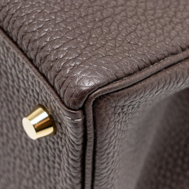 Hermes Kelly 28 Togo Chocolate GHW Stamp Y