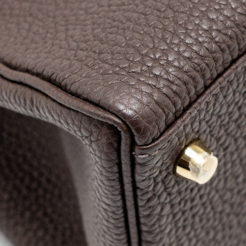 Hermes Kelly 28 Togo Chocolate GHW Stamp Y