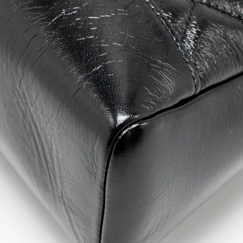 Chanel medium 31 bag shiny lambskin Black LGHW (microchip)