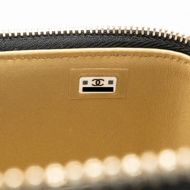 Chanel 24a Long Vanity Case With CC Logo Adjustable Chain Lambskin Black GHW(microchip)