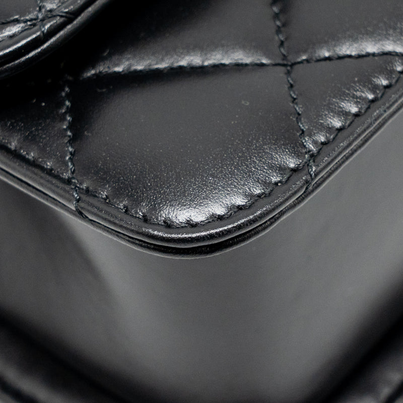 Chanel gold crush flap bag calfskin black GHW (microchip)