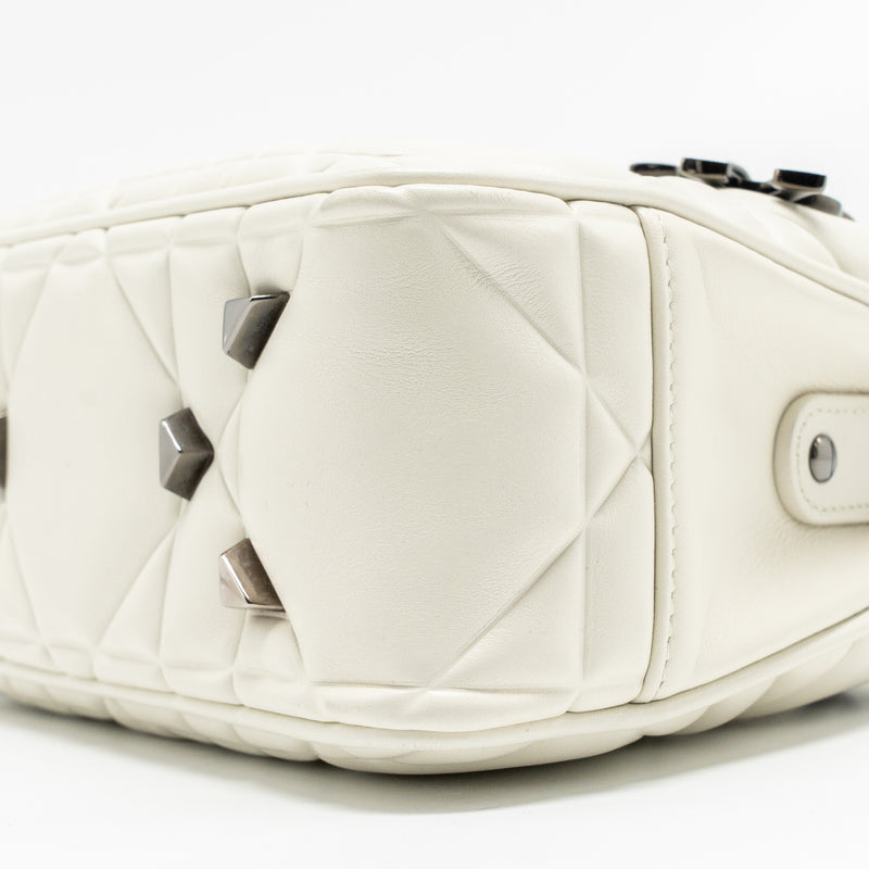 Dior Lady 95.22 Handbag Lambskin White with Black Hardware