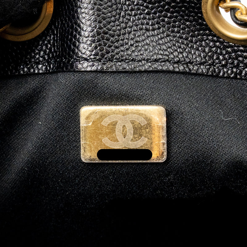 Chanel Small 25 Bag Caviar Black GHW (Microchip)
