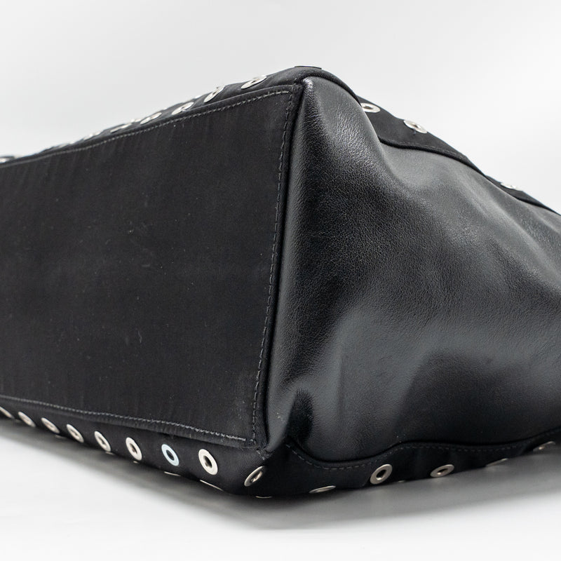 Prada shoulder bag lambskin / fabric black SHW