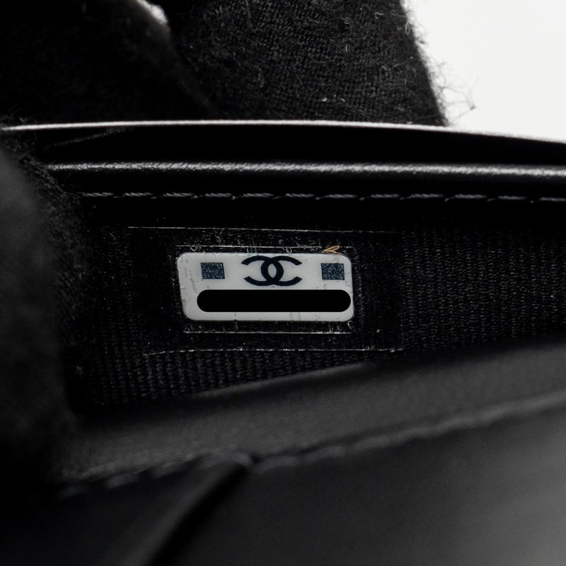 Chanel Quilted CC Card Holder Calfskin Black with Black Hardware (Microchip)