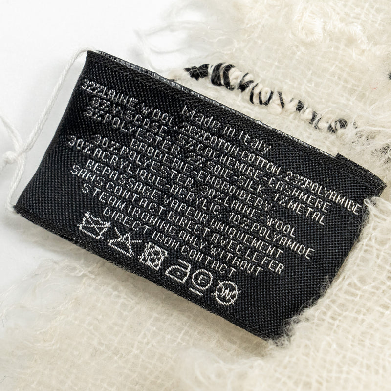 CHANEL 23B Checked Stole Wool/Cotton White/Black