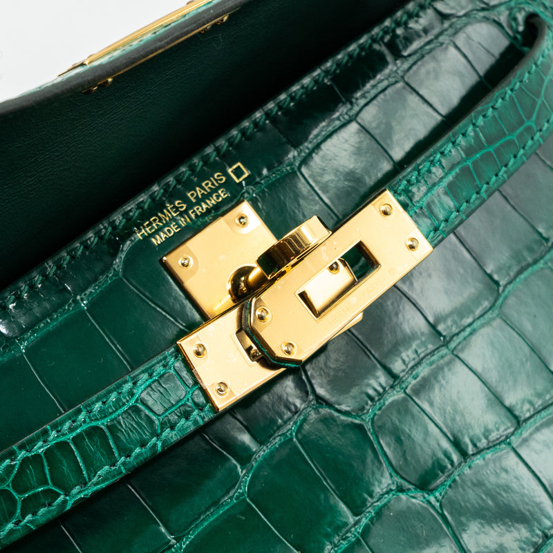 Hermes Mini Kelly II Alligator Mississippiensis Lisse 6Q Vert Emeraude GHW Stamp Z