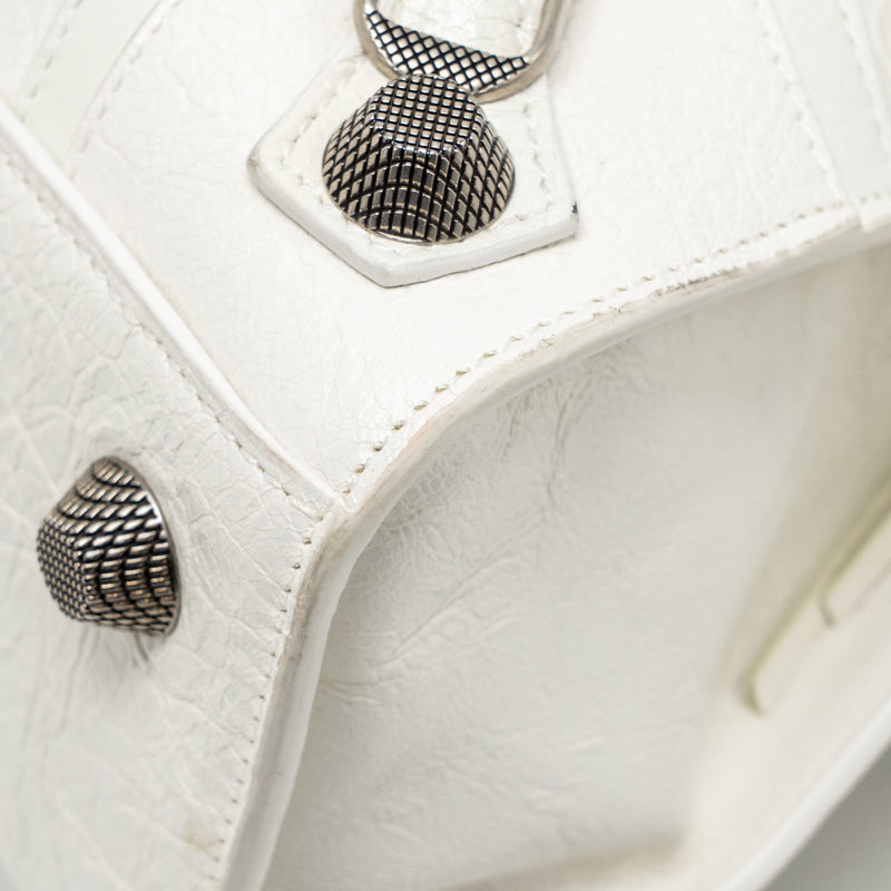 Balenciaga neo cajole city shoulder bag leather white SHW