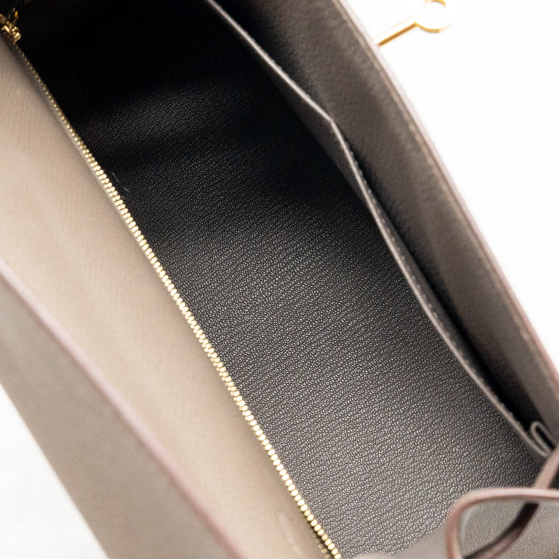 Hermes Kelly 28 Epsom Gris Etain GHW Stamp D