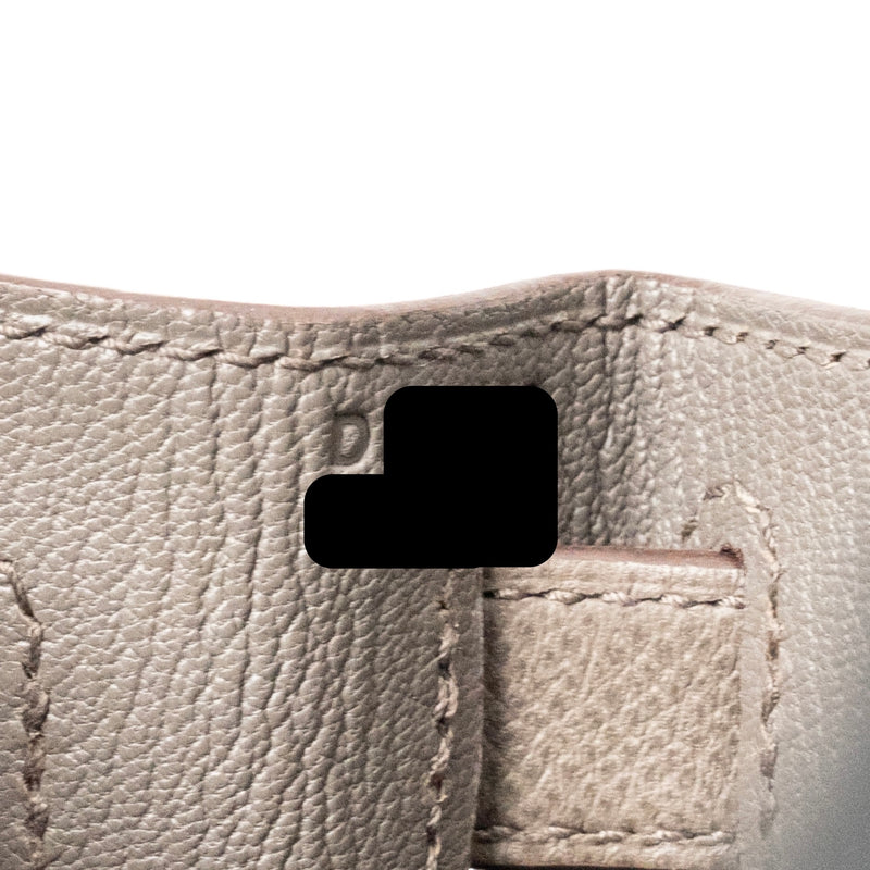 Hermes Kelly 28 Epsom Gris Etain GHW Stamp D