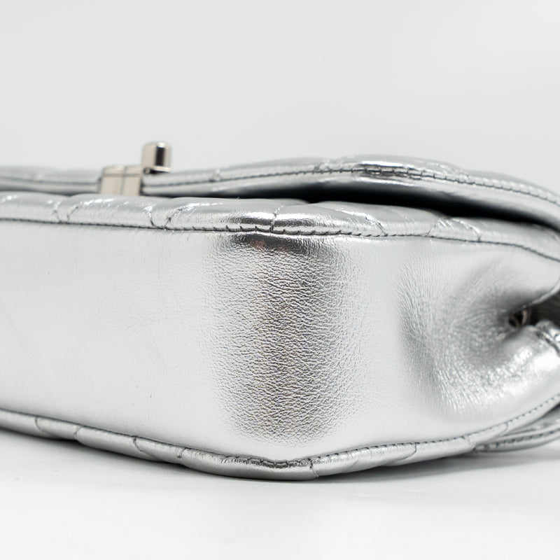 Chanel 25s O-phone Holder with Chain Calfskin Silver SHW(microchip)