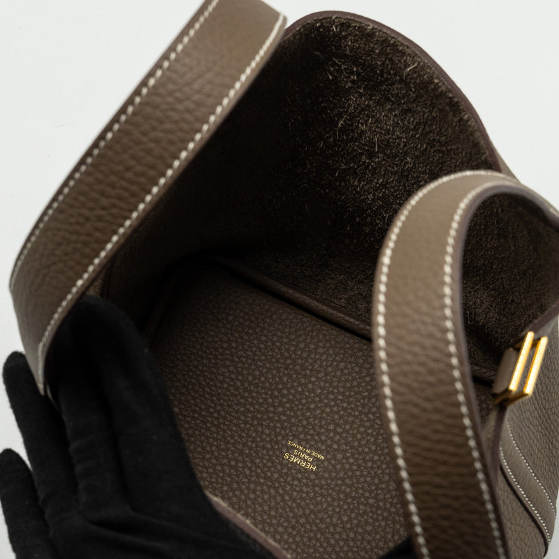 HERMES Picotin 18 Lock Bag Clemence Etoupe GHW Stamp B
