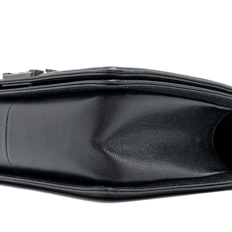 Chanel Medium Boy Bag Caviar Black Ruthenium Hardware
