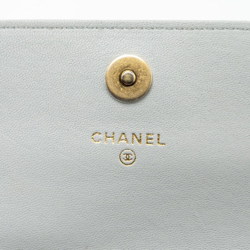 Chanel Pearl Crush Mini Wallet On Chain Lambskin Light Grey Brushed GHW(Microchip)