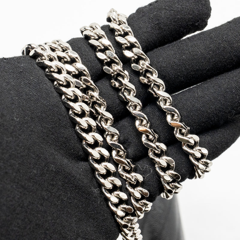 Saint Laurent/YSL Envelope Chain Wallet Calfskin Black SHW