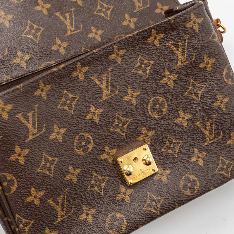 Louis Vuitton Pochette Métis monogram canvas with GHW