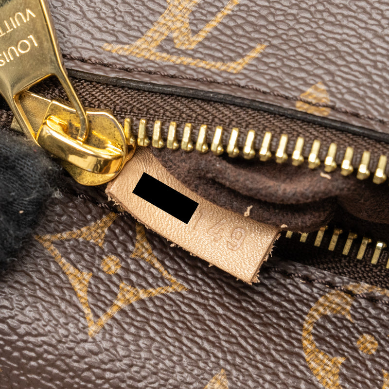 Louis Vuitton Pochette Métis monogram canvas with GHW