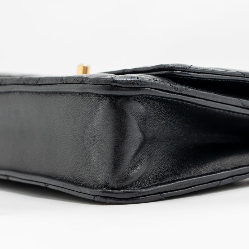 Chanel Pearl Crush Wallet on Chain Lambskin Black GHW (microchip)