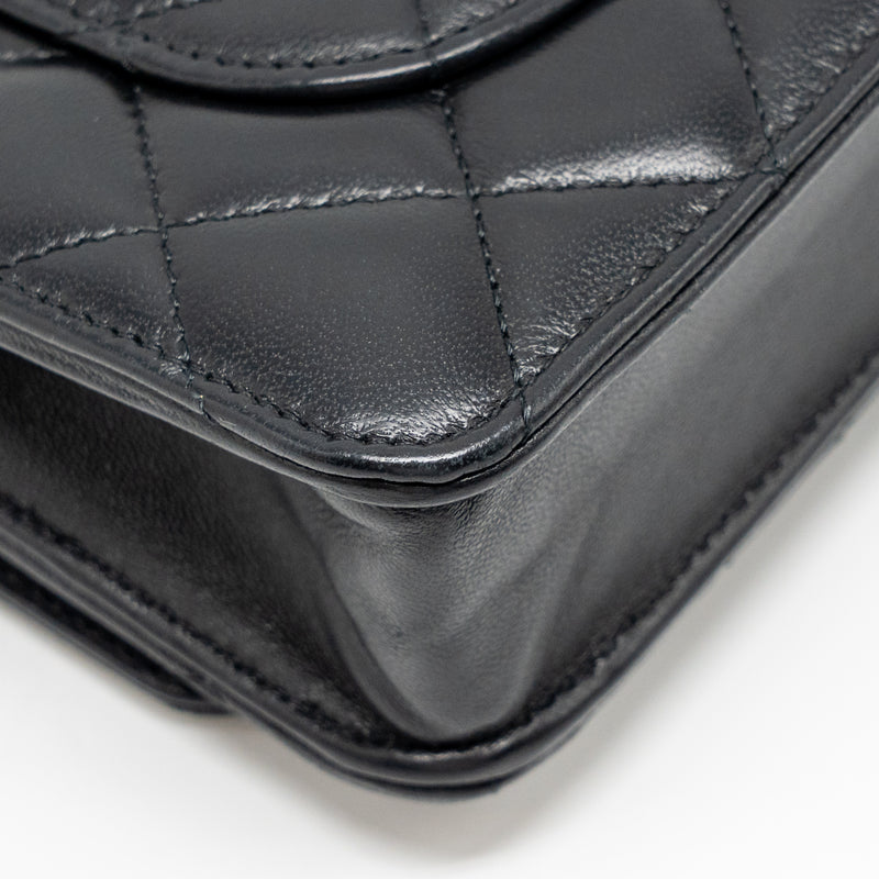 Chanel Pearl Crush Wallet on Chain Lambskin Black GHW (microchip)