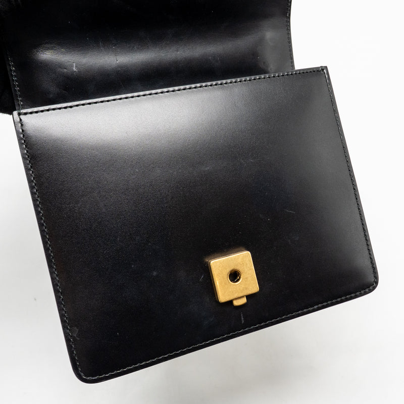 Gucci gg marmont square purse bag calfskin black GHW