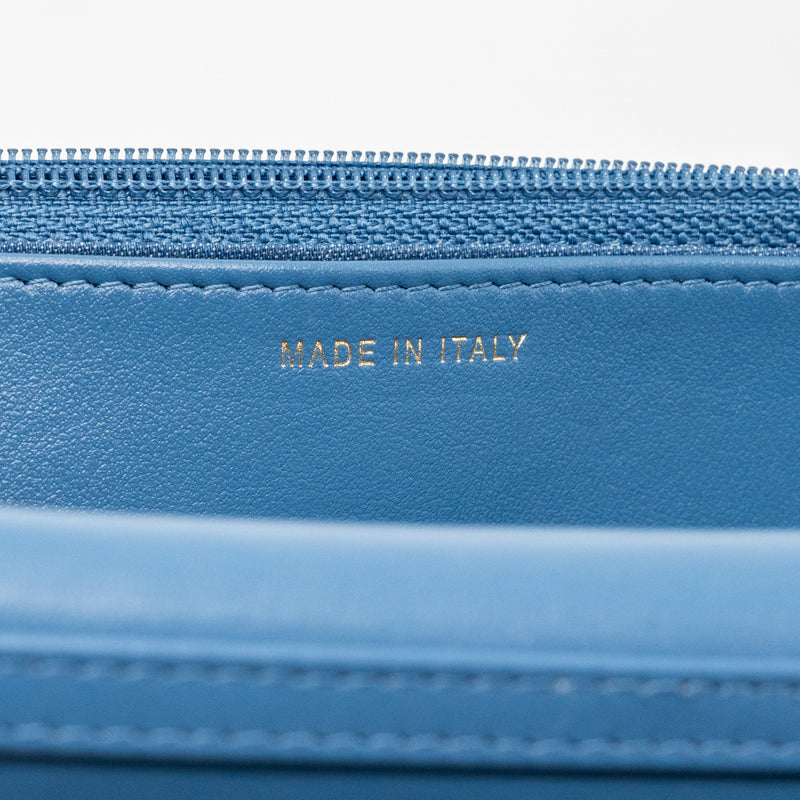 Chanel pearl crush wallet on chain denim blue GHW (microchip)
