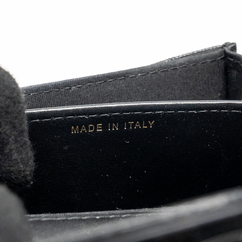 Chanel CC Filigree quilted flap card holder caviar black GHW