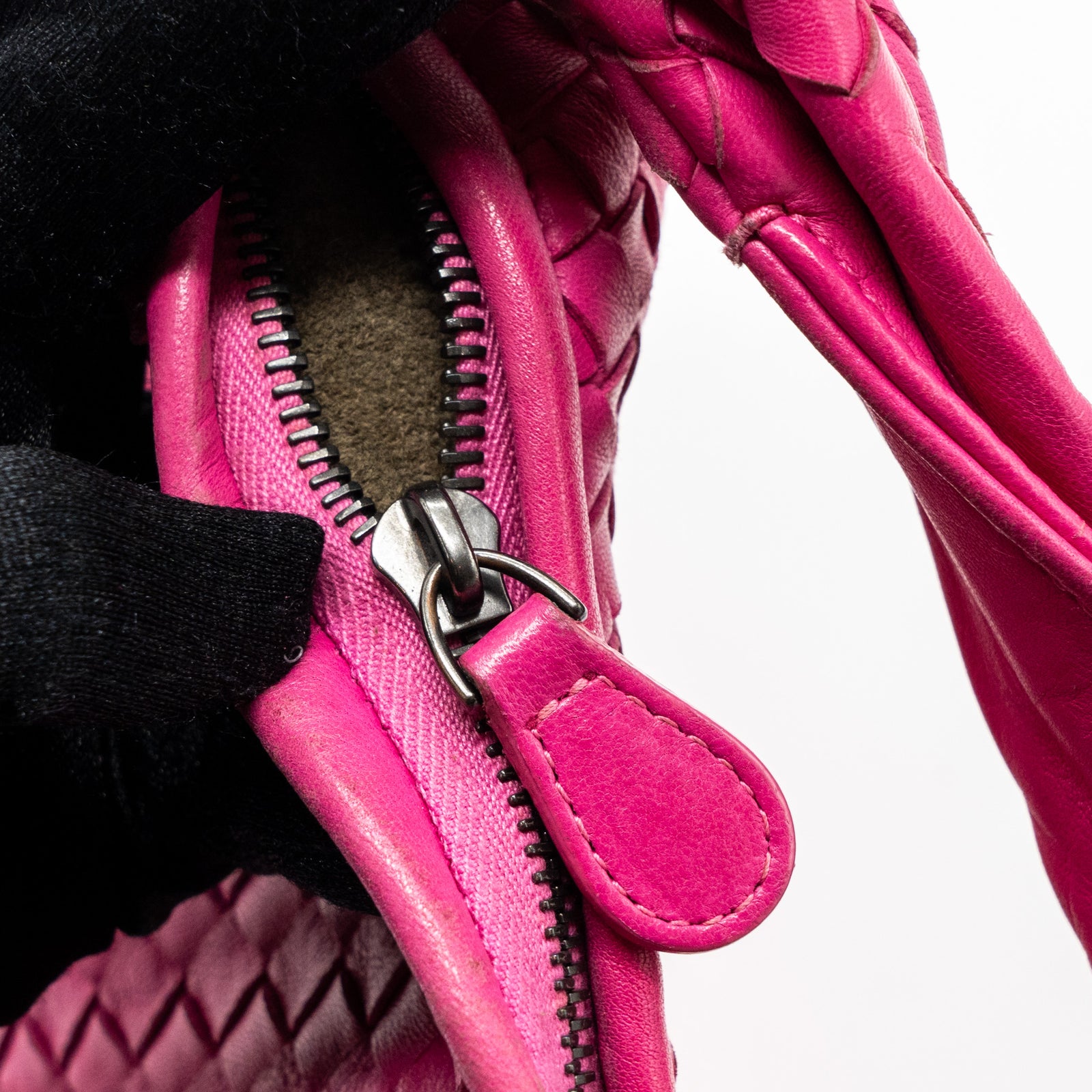 hot pink bottega veneta bag