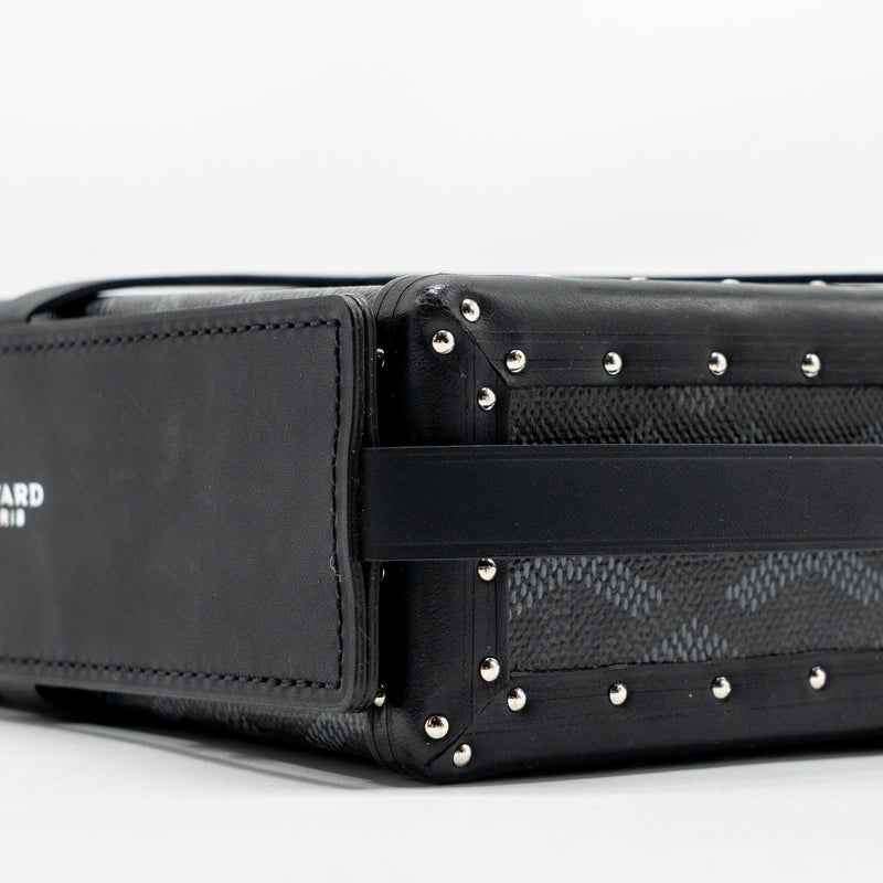 Goyard Minaudiere Trunk Bag Goyardine Canvas Black SHW