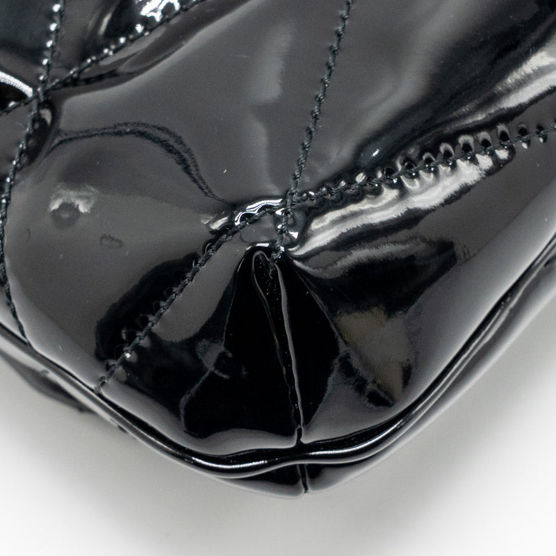 Saint Laurent/YSL LE 5 A 7 Quilted Shoulder Bag Patent Black GHW