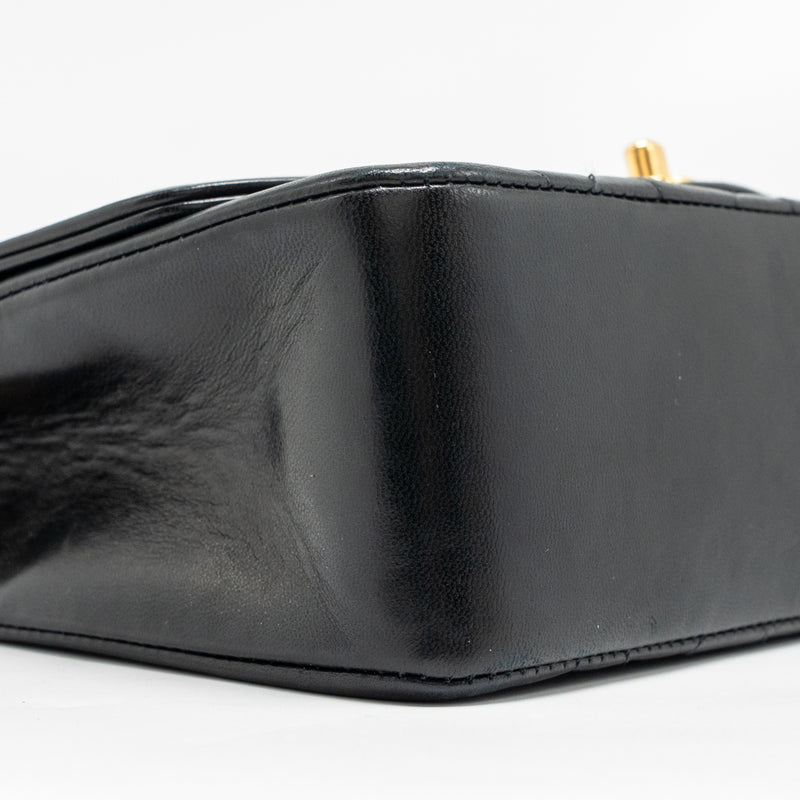 Chanel Vintage Small Diana Bag Lambskin Black GHW