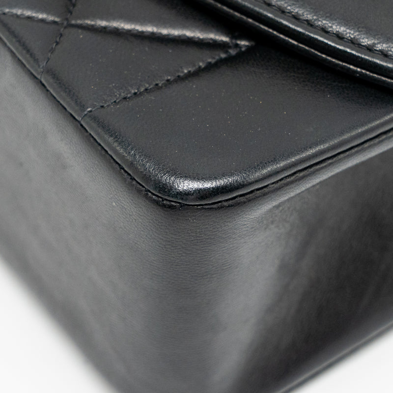 Chanel Vintage Small Diana Bag Lambskin Black GHW
