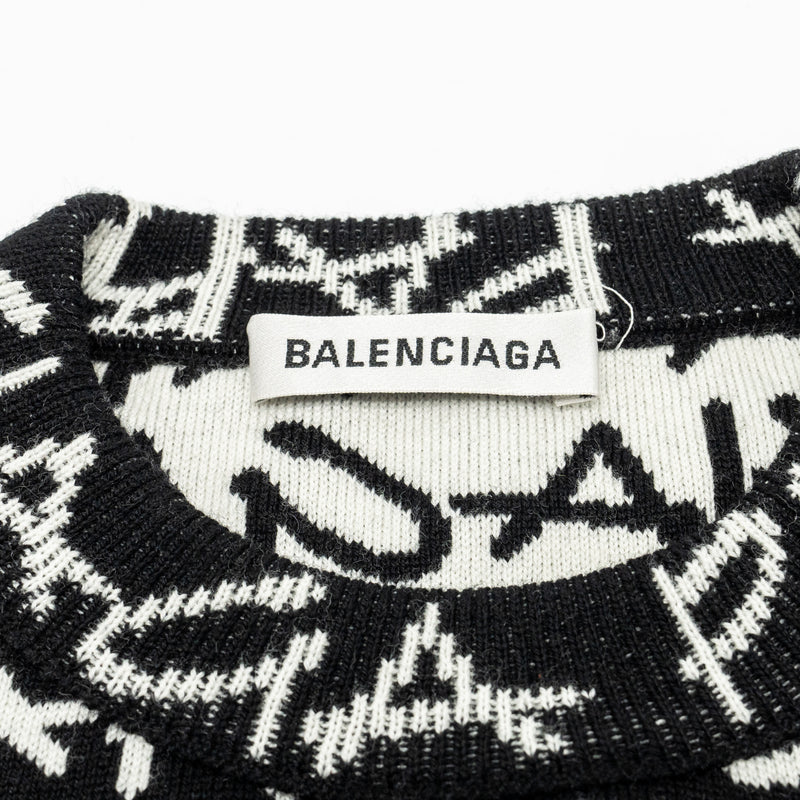 Balenciaga Size M Long Sleeve Sweater Virgin Wool Black/White