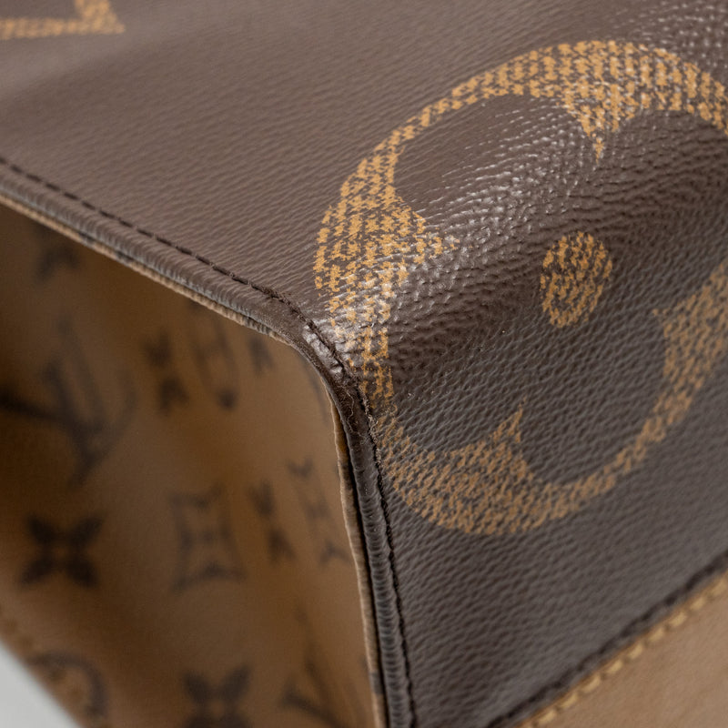 Louis Vuitton Onthego MM Monogram Canvas GHW