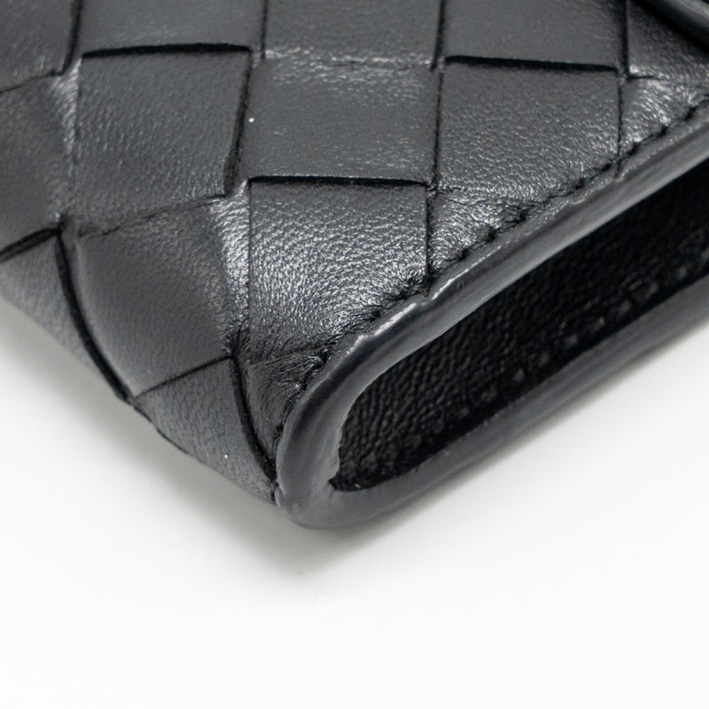 Bottega Veneta Andiamo Clutch Intrecciato Calfskin Black GHW