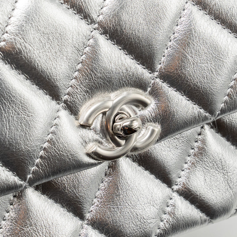 Chanel 25s O-phone Holder with Chain Calfskin Silver SHW(microchip)